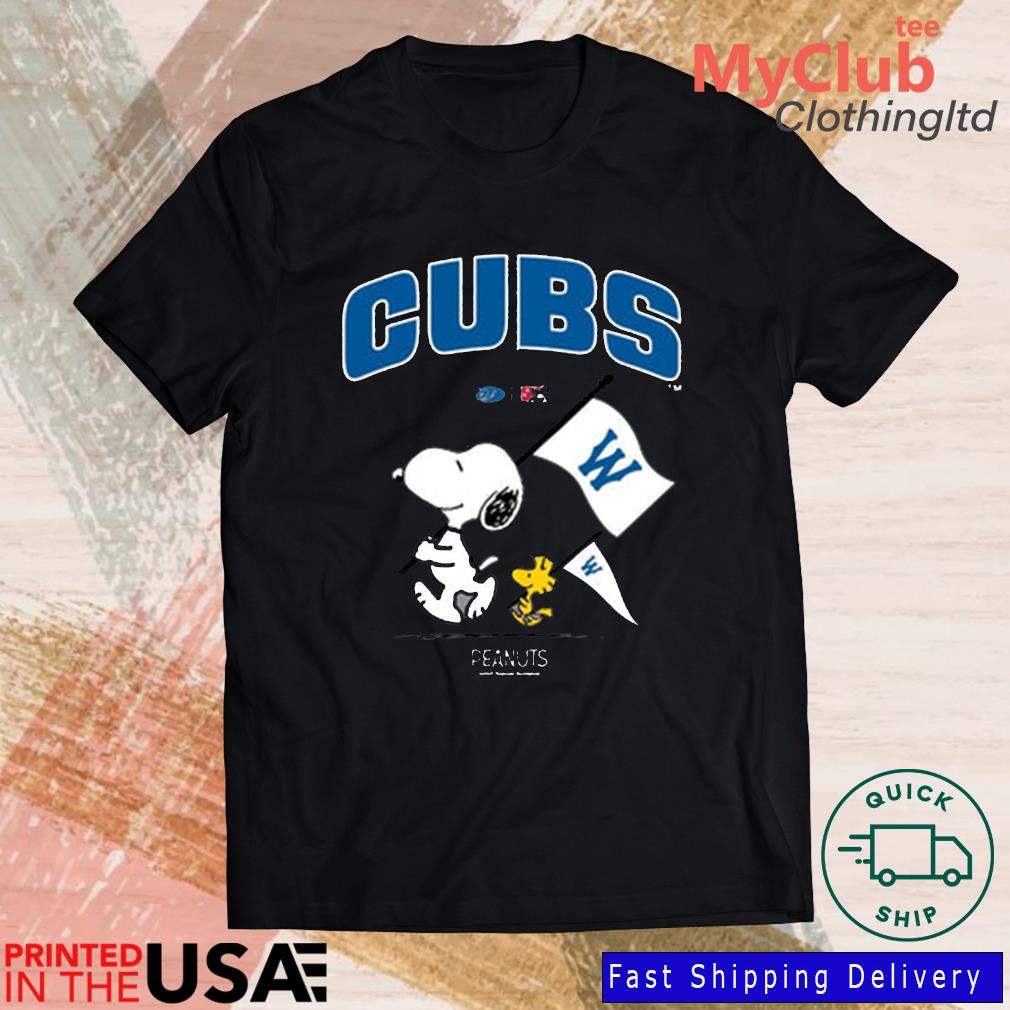 Chicago Cubs Peanuts W flag shirt - Limotees